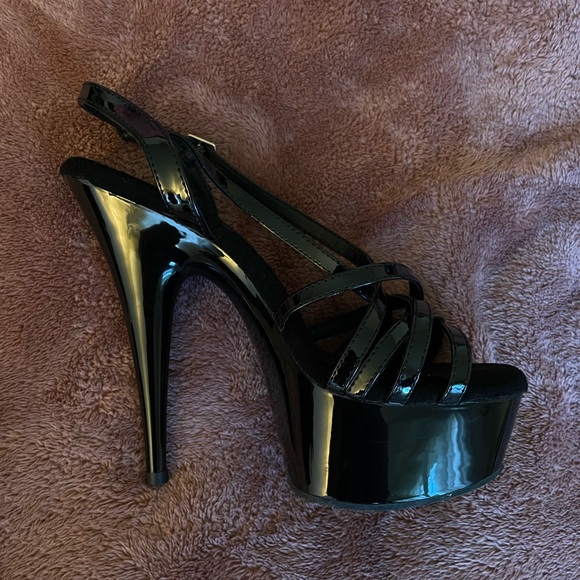 Pleasers black strappy heels - Picture 3 of 5
